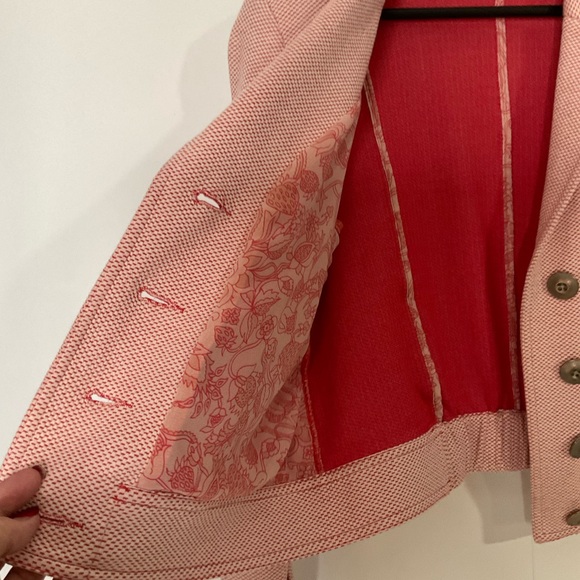 Cabi #5301 Amelia Coral Pink Button Up Bomber Jacket; Size Medium - Picture 11 of 16